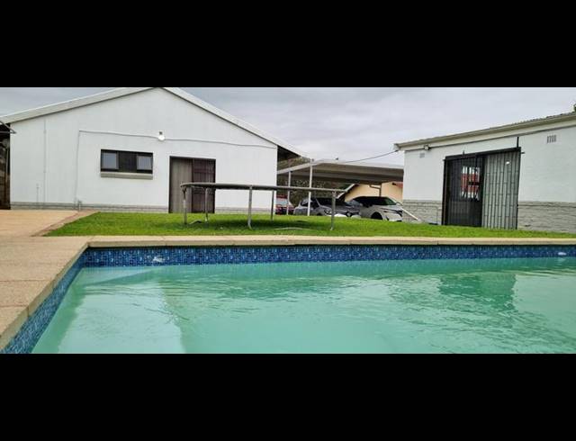 3 BEDROOM HOUSE FOR SALE IN WOODLANDS